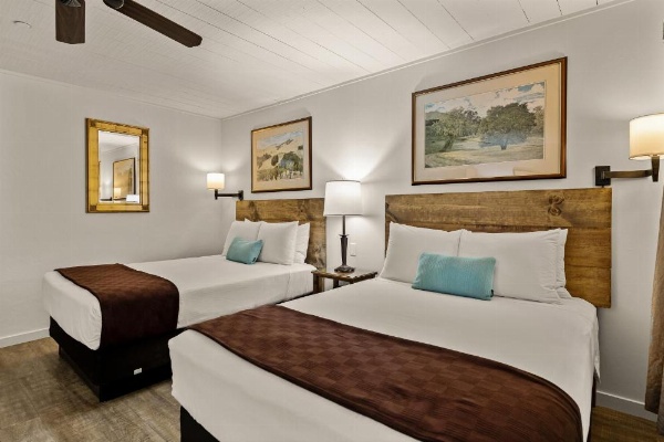 El Pueblo Inn image 15